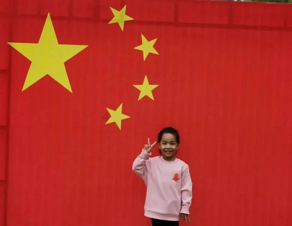 满满“龙”元素。不管是I人还是E人，今年都是L人